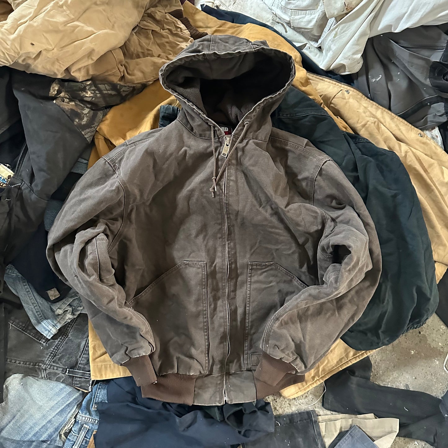 UNBRANDED WORKWEAR JACKETS (17 PCS)