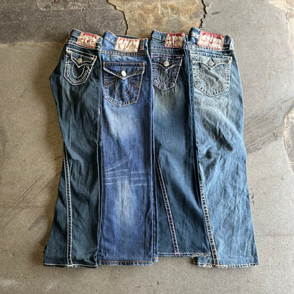 TRUE RELIGION JEANS 30 PCS