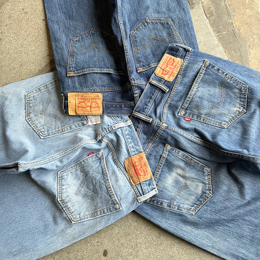 LEVI'S 501 JEANS (30 PCS)