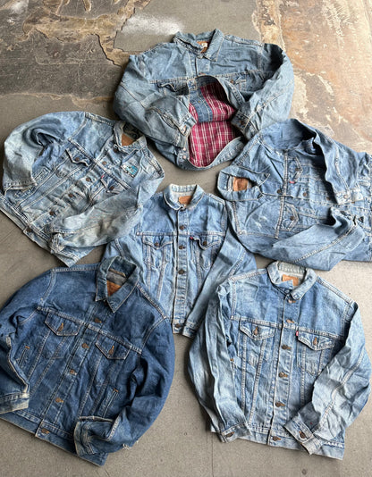 VINTAGE LEVI'S DENIM JACKETS (10 PCS)