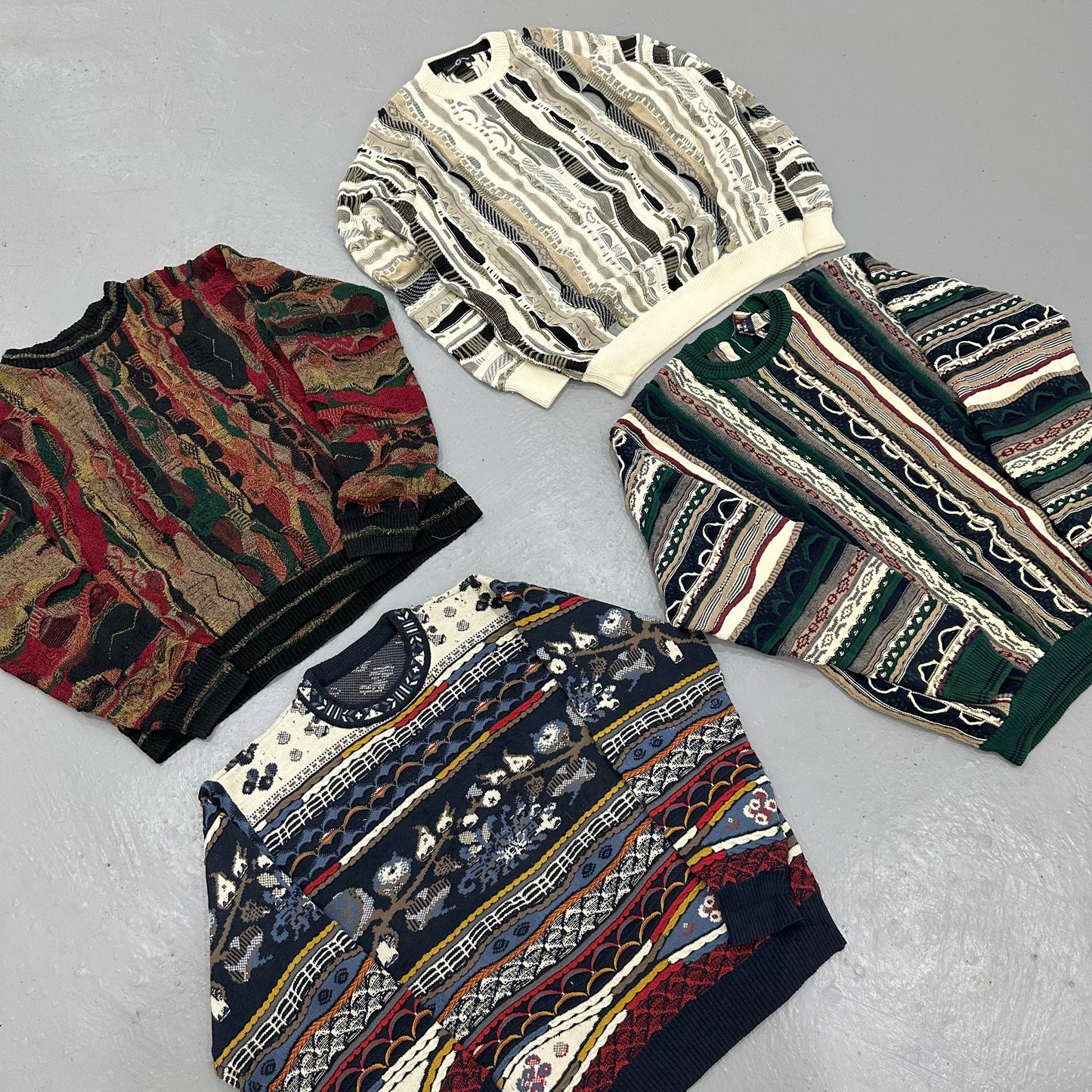 COOGI STYLE KNITTED JUMPERS