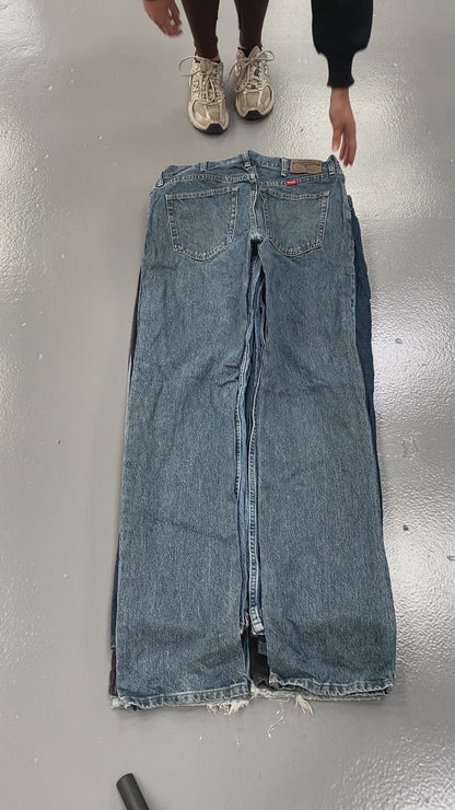 LEE AND WRANGLER JEANS X30