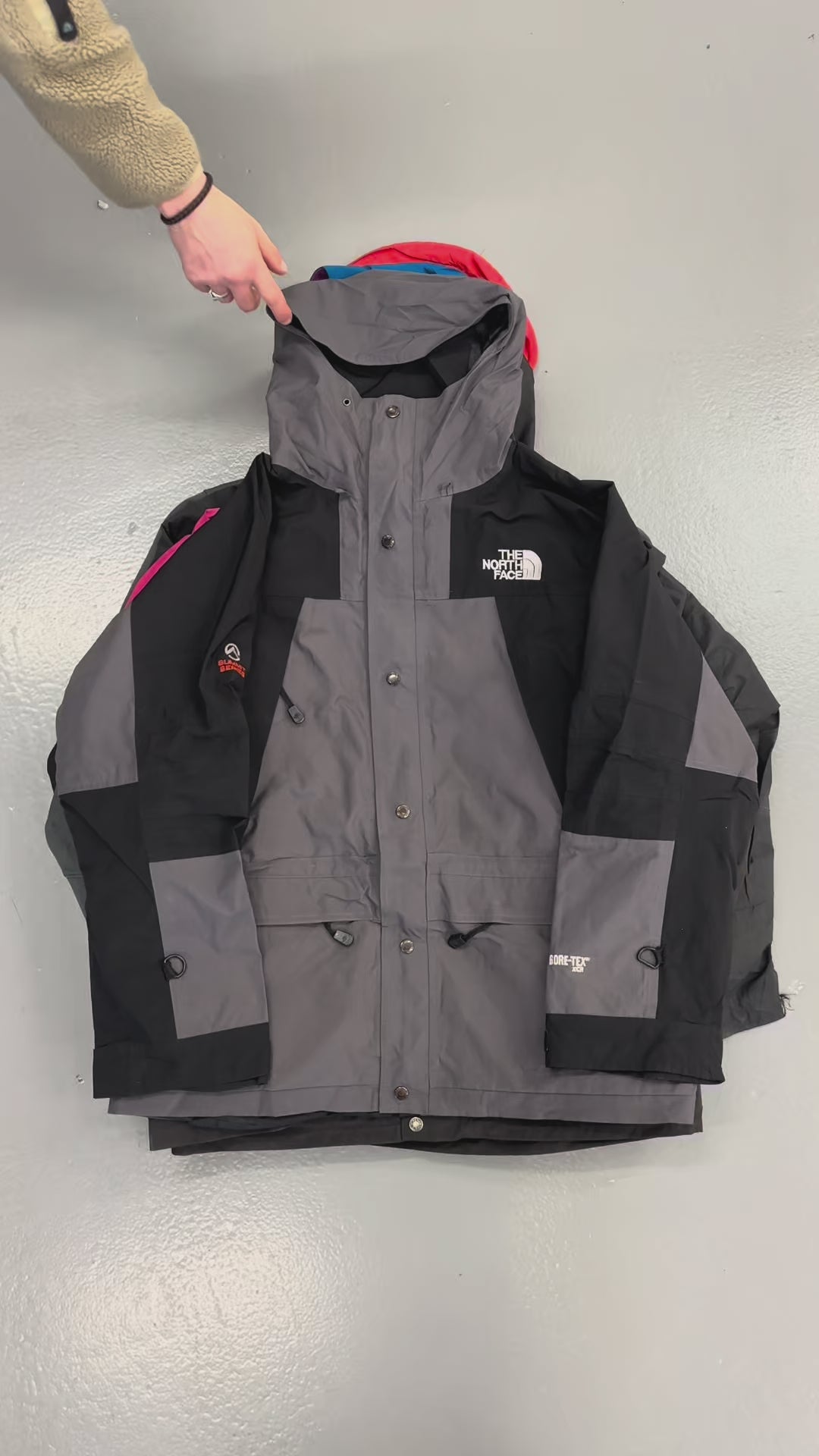THE NORTH FACE JACKETS X 15