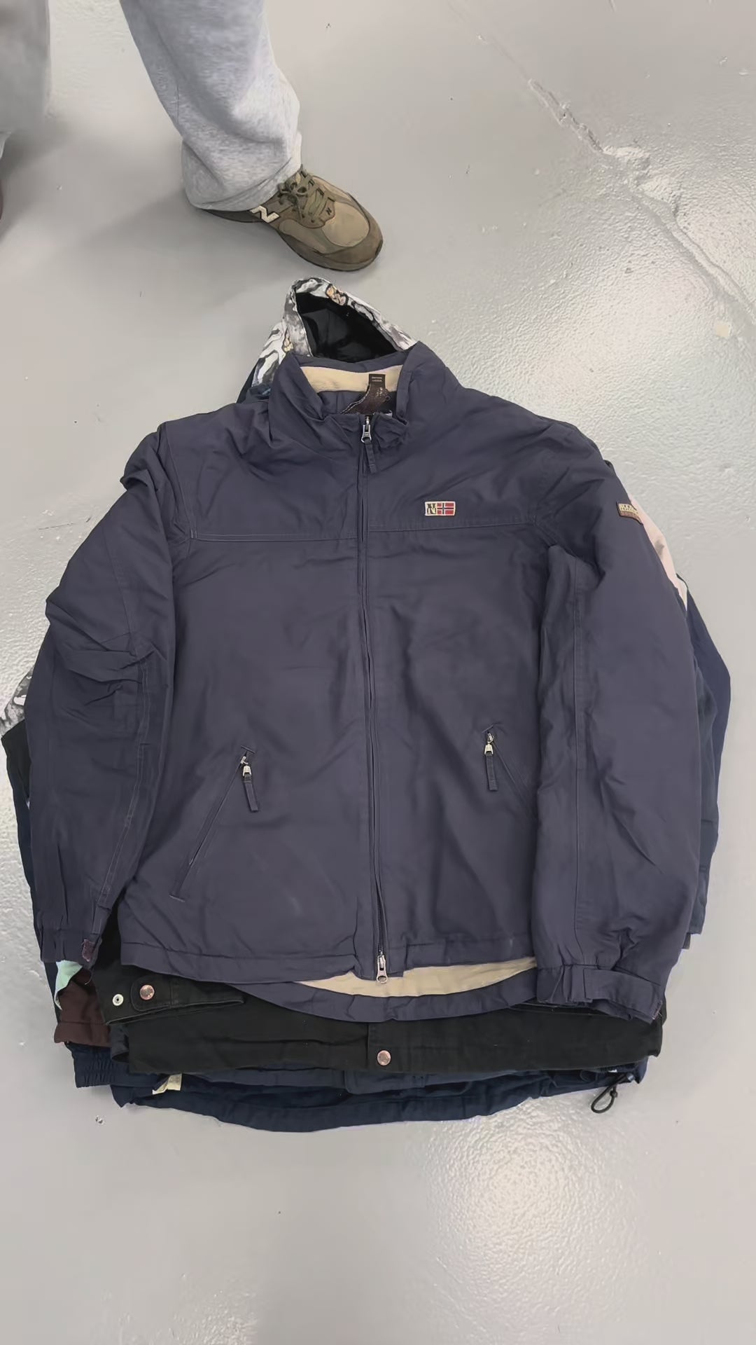 BRANDED HEAVY JACKETS X 15